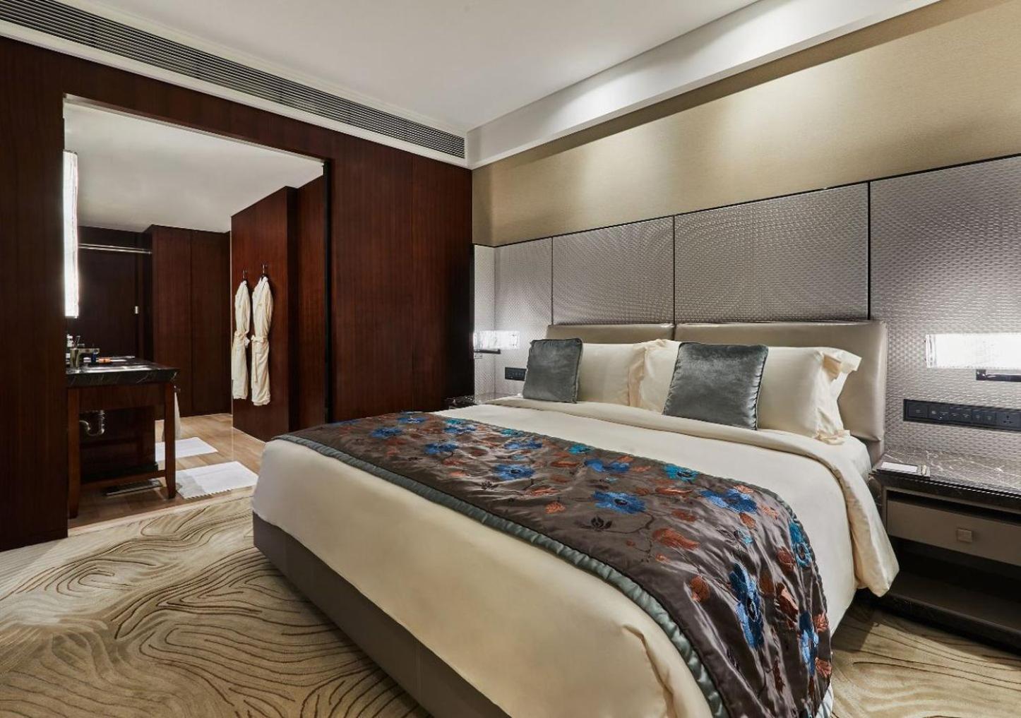 Mandarin Oriental Pudong, שנגחאי מראה חיצוני תמונה