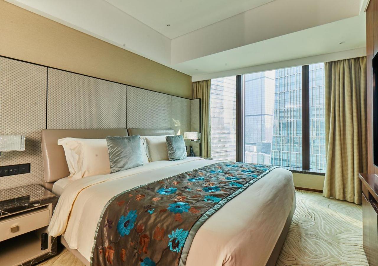 Mandarin Oriental Pudong, שנגחאי מראה חיצוני תמונה